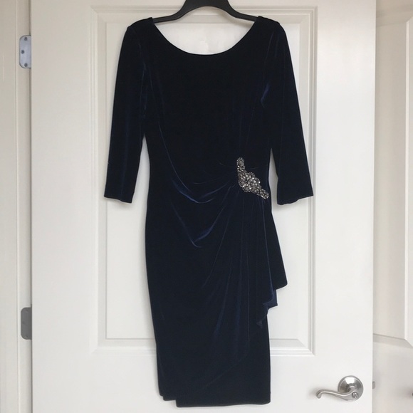 Alex Dresses & Skirts - Alex blue velvet dress
